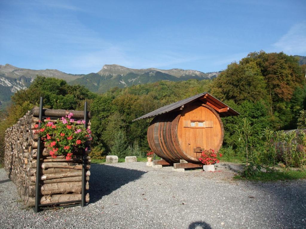 Domaine Du Grand Cellier - Insolite En Savoie Tournon Luaran gambar